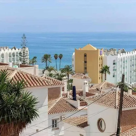 Urb Tropicana, 2 Bedroom شقة نيرخا